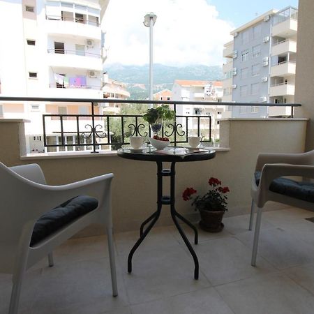 Le Marc Guest house Budva Extérieur photo