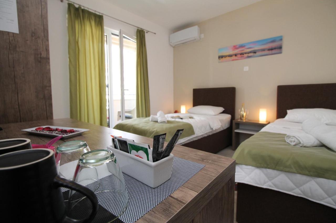 Le Marc Guest house Budva Extérieur photo