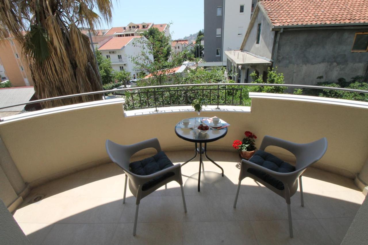 Le Marc Guest house Budva Extérieur photo
