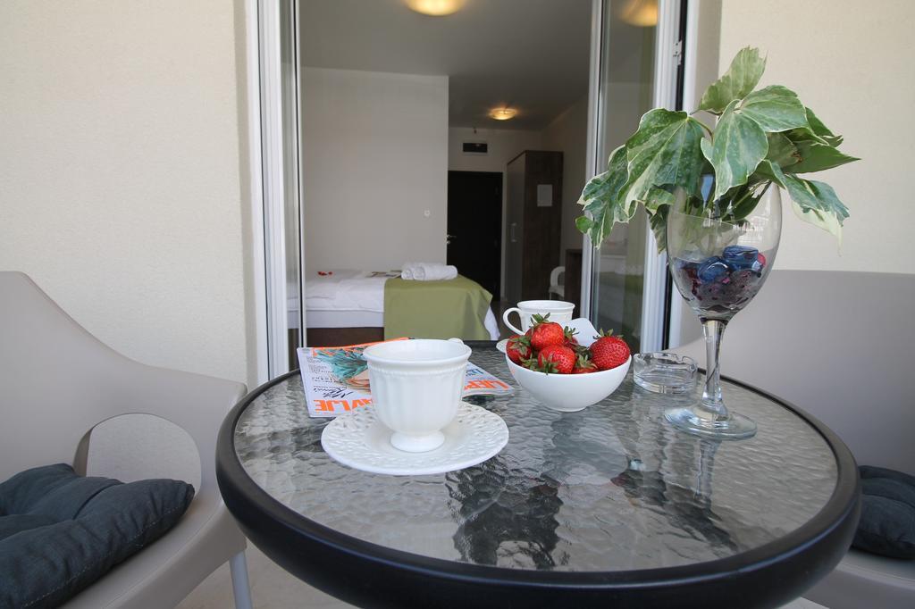 Le Marc Guest house Budva Extérieur photo
