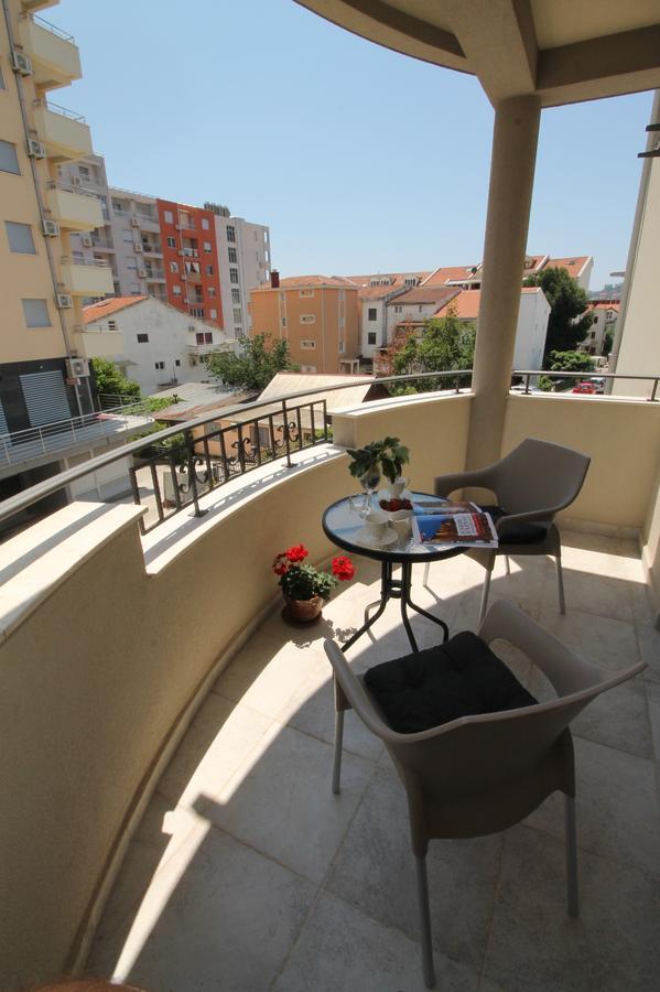 Le Marc Guest house Budva Extérieur photo