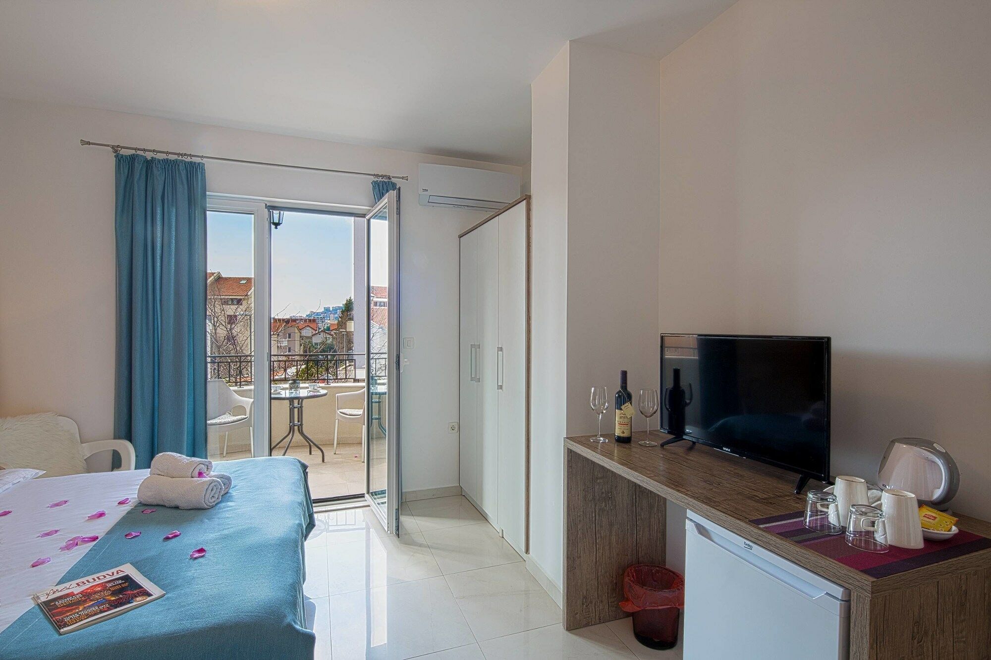 Le Marc Guest house Budva Extérieur photo